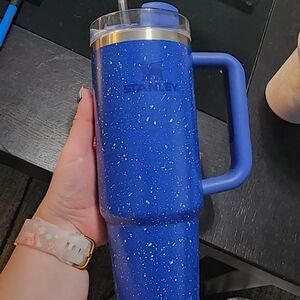 Stanley Blue Speckled Tumbler with Handle 30 Oz